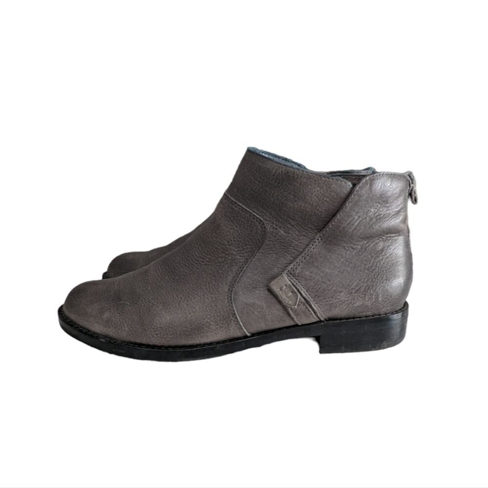 Abeo Yorkie grey leather ankle boot women's size 6.5 neut